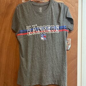 NWT New York Rangers Official NHL Gray Tee Shirt Boy’s size 12 / 14